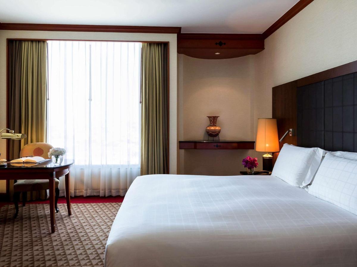 プルマン コンケーン ラジャ オーキッド ホテル コーンケーン エクステリア 写真 A room at the hotel