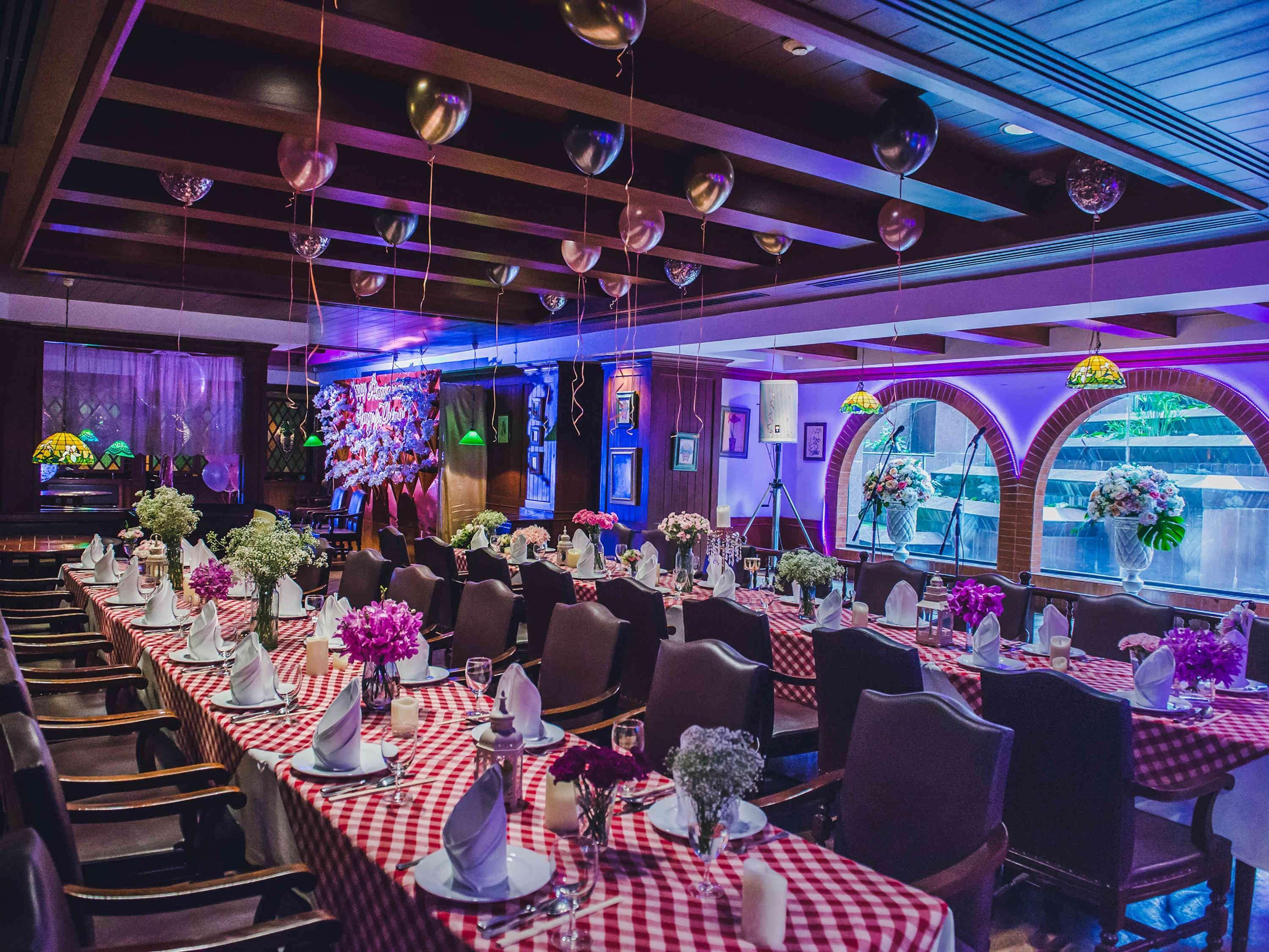 プルマン コンケーン ラジャ オーキッド ホテル コーンケーン エクステリア 写真 The interior of the restaurant