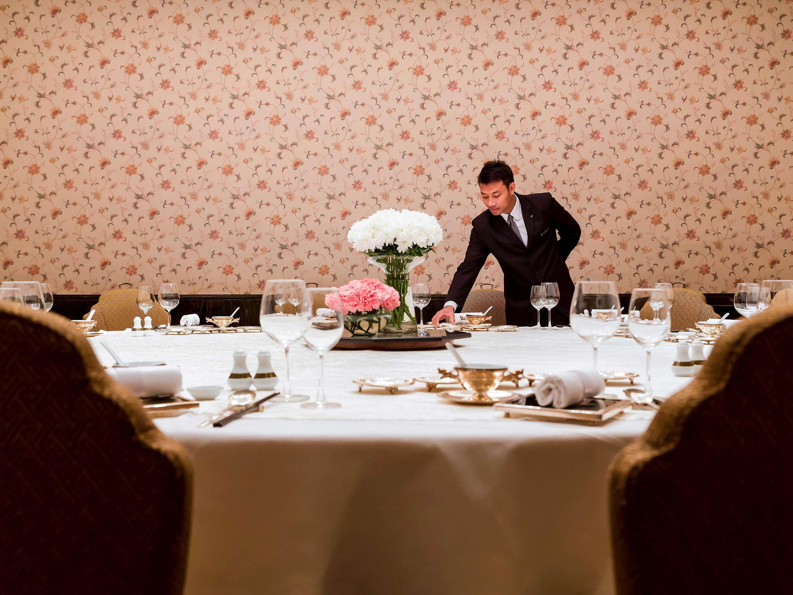 プルマン コンケーン ラジャ オーキッド ホテル コーンケーン エクステリア 写真 A restaurant in Seoul, South Korea